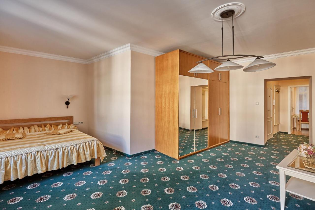Evergreen Apartments Hotel Karlovy Vary Eksteriør bilde